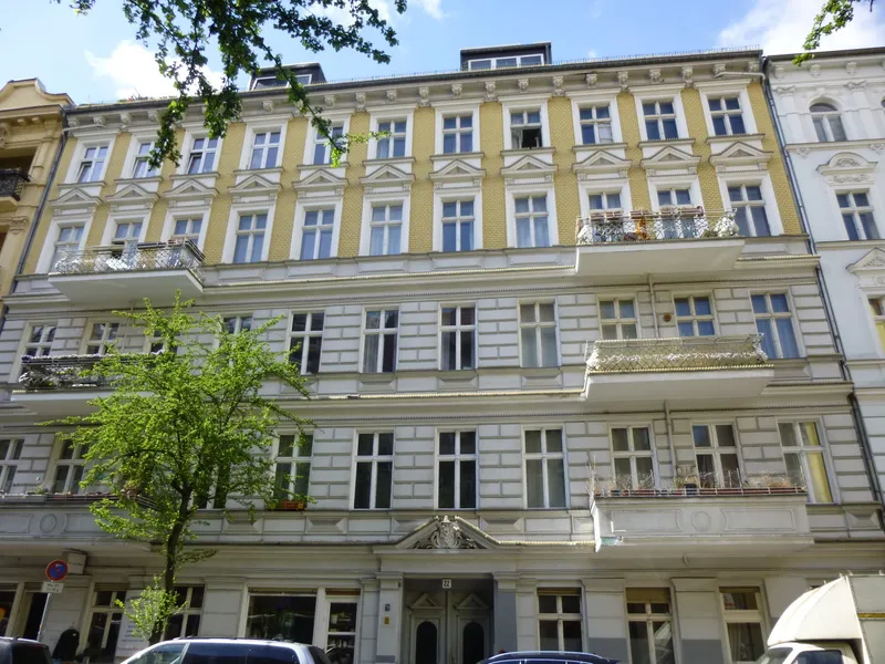 Rote Insel! Super hübsche 1 Zi. Wohnung - toll renoviert und ruhig! — photo 1